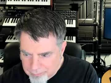Mostly_Unbothered May 04, 2026 Chaturbate stream image