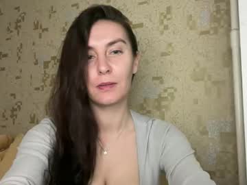 Katalinaqe May 04, 2026 Chaturbate stream image