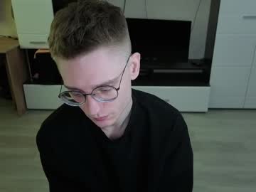 Angryzan May 04, 2026 Chaturbate stream image