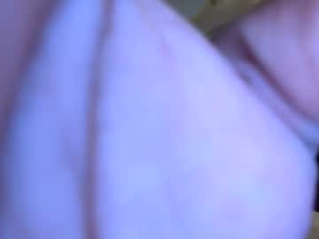 Crissgee May 04, 2026 Chaturbate stream image