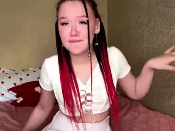 Danceflower May 04, 2026 Chaturbate stream image