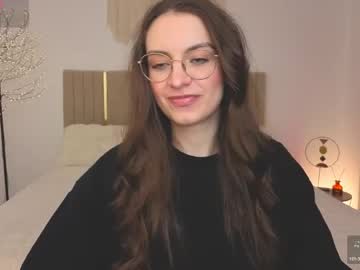Bellavibee May 04, 2026 Chaturbate stream image