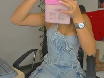 Emily__Dee May 04, 2026 Chaturbate stream image