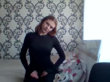 Beverlyhunter May 04, 2026 Chaturbate stream image