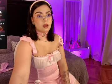 Mariana_Owen May 04, 2026 Chaturbate stream image