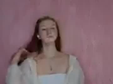 Velunee May 04, 2026 Chaturbate stream image