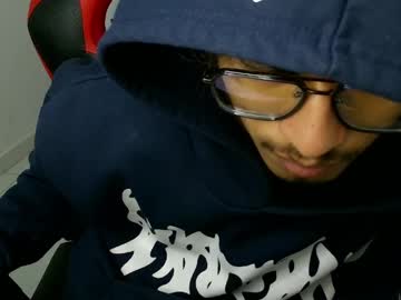 Blackfox_Desire May 04, 2026 Chaturbate stream image