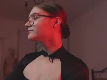 Allotropp May 04, 2026 Chaturbate stream image