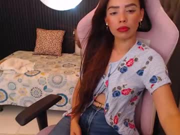 Naomis_36 May 04, 2026 Chaturbate stream image