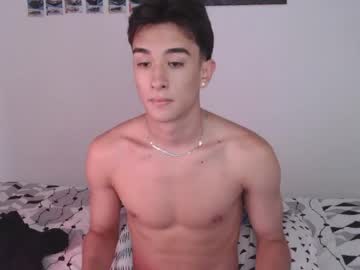 Ryan_Valentine17 May 04, 2026 Chaturbate stream image
