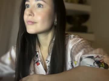 Lisandriaaa May 04, 2026 Chaturbate stream image