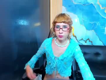 Vivienne_Hadid May 04, 2026 Chaturbate stream image