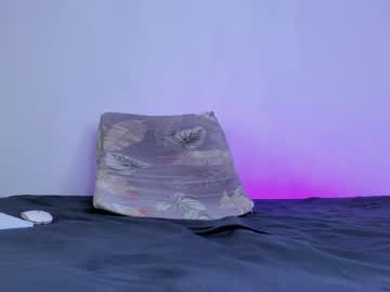Giant_Goddes May 04, 2026 Chaturbate stream image