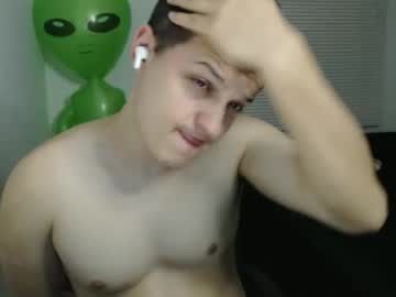 Lioncluess May 04, 2026 Chaturbate stream image
