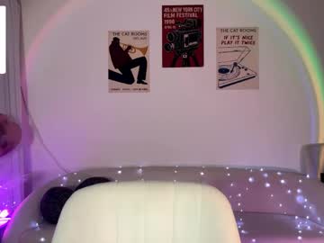 Lilihalvorsen May 05, 2026 Chaturbate stream image