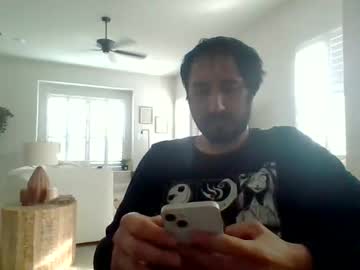 Samplenini May 05, 2026 Chaturbate stream image