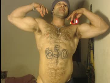 Izak144 May 05, 2026 Chaturbate stream image