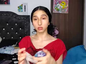 Queenjenn__ May 05, 2026 Chaturbate stream image