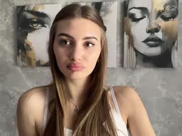Brittaniecurenton May 05, 2026 Chaturbate stream image