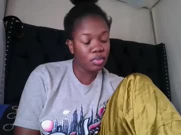Kitty_Kerry May 05, 2026 Chaturbate stream image