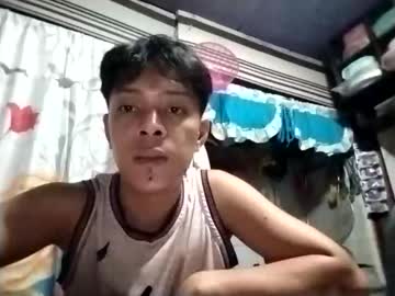 Urpinoyasianx May 05, 2026 Chaturbate stream image