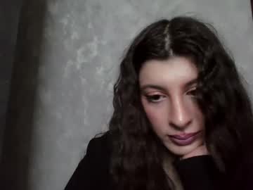 Cassiemantella May 05, 2026 Chaturbate stream image