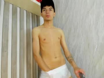 Erosyoss May 05, 2026 Chaturbate stream image