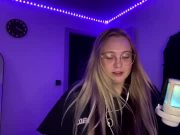Eloisedenkins May 05, 2026 Chaturbate stream image