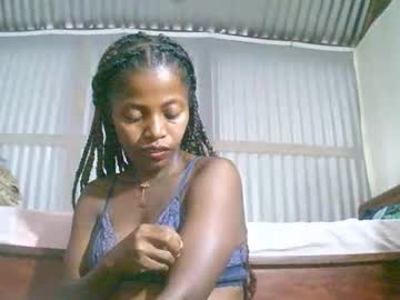 Rosiahot1 May 05, 2026 Chaturbate stream image