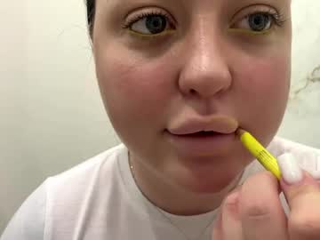 Besshatchitt May 05, 2026 Chaturbate stream image