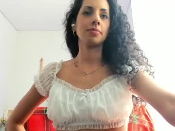 Curlybloom May 05, 2026 Chaturbate stream image