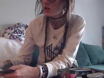 Hentaishikitty May 05, 2026 Chaturbate stream image