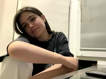 Irisss31 May 05, 2026 Chaturbate stream image