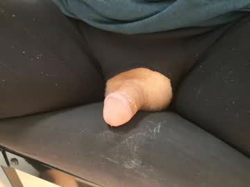 Ymustlovusmygigandicus May 05, 2026 Chaturbate stream image