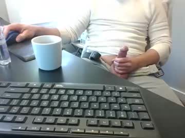 Hoverday May 05, 2026 Chaturbate stream image