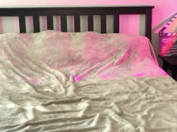 Littlelunaishorny May 05, 2026 Chaturbate stream image