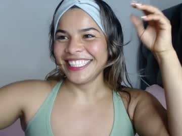Pamela_Tiiny May 05, 2026 Chaturbate stream image