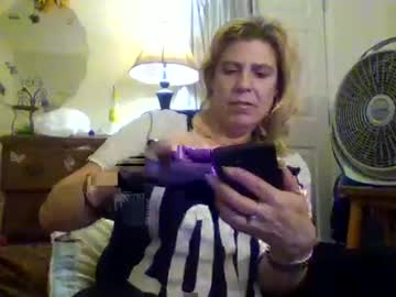 Mandilube39 May 06, 2026 Chaturbate stream image