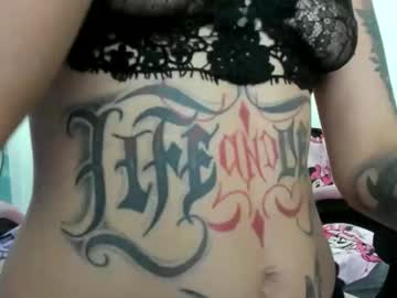 Jennifer_Bodyy0404 May 06, 2026 Chaturbate stream image