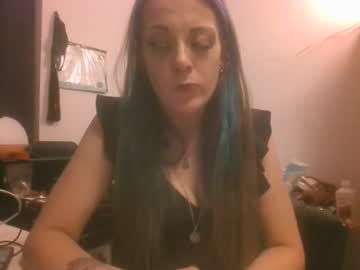 Queenstonermami May 06, 2026 Chaturbate stream image