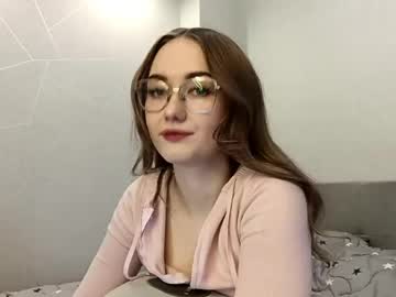 Idellahokanson May 06, 2026 Chaturbate stream image