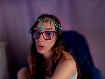 Liahilton_ May 06, 2026 Chaturbate stream image