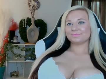 Naughtynicole98 May 06, 2026 Chaturbate stream image