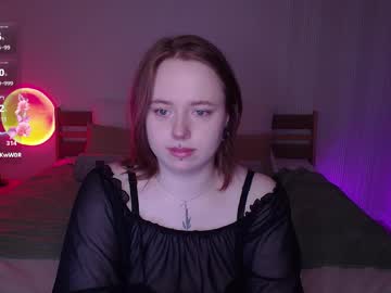 Selenalily May 06, 2026 Chaturbate stream image