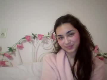 Yourbella37 May 06, 2026 Chaturbate stream image