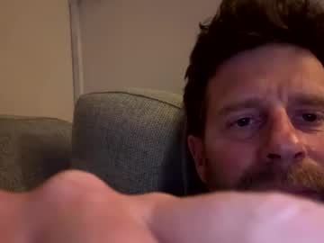 Gilbertinio May 06, 2026 Chaturbate stream image
