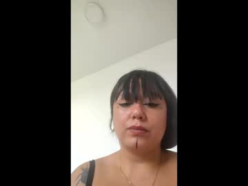 Hermaioni77 May 06, 2026 Chaturbate stream image
