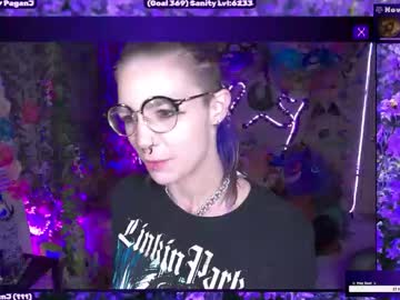 Wildwylie May 07, 2026 Chaturbate stream image