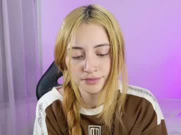 Anniemora_ May 07, 2026 Chaturbate stream image