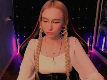 Crybambi May 07, 2026 Chaturbate stream image